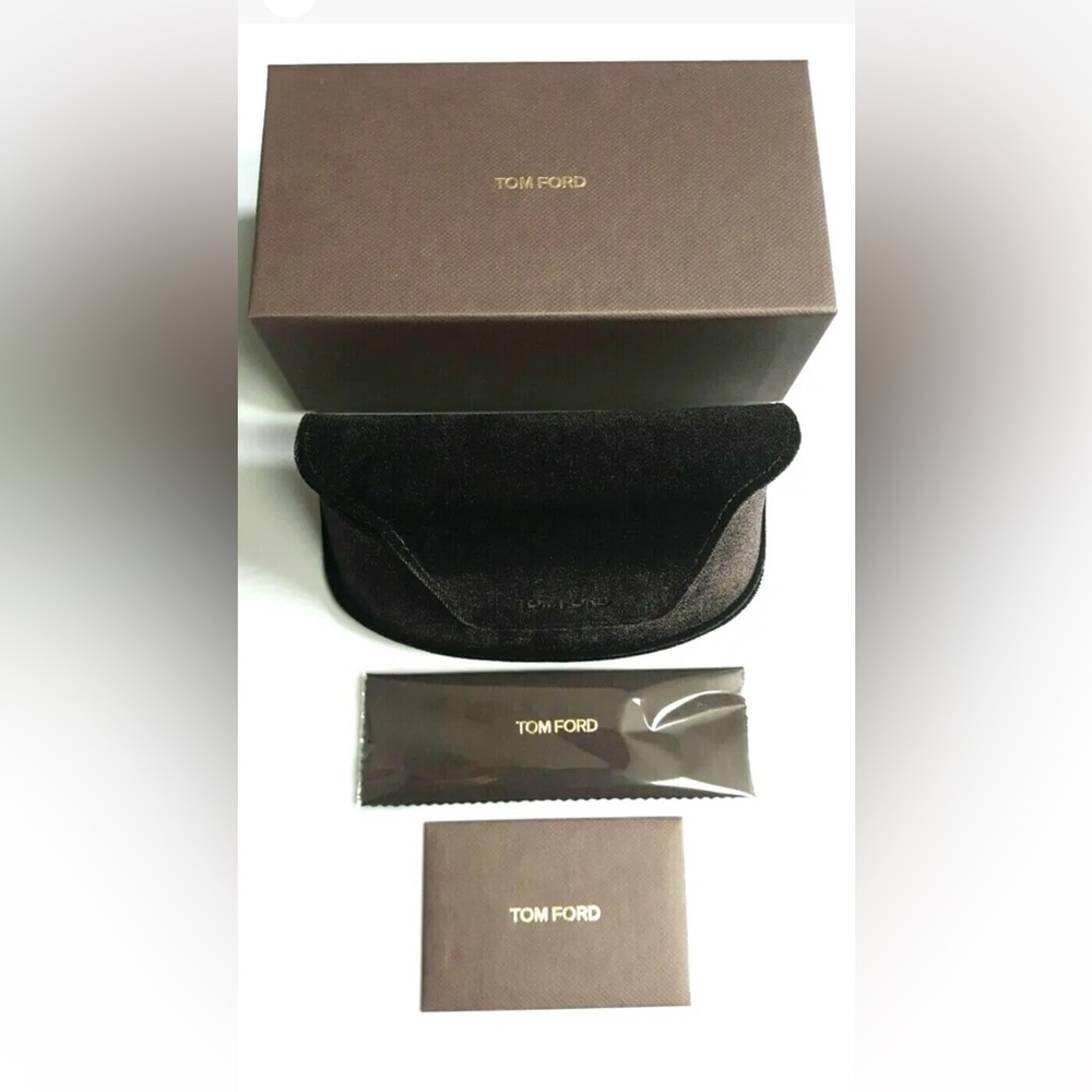 Tom Ford Sunglasses FT0847 Renee Black Gold Gray - Picture 6 of 6
